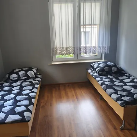 Hostal Tet6 *